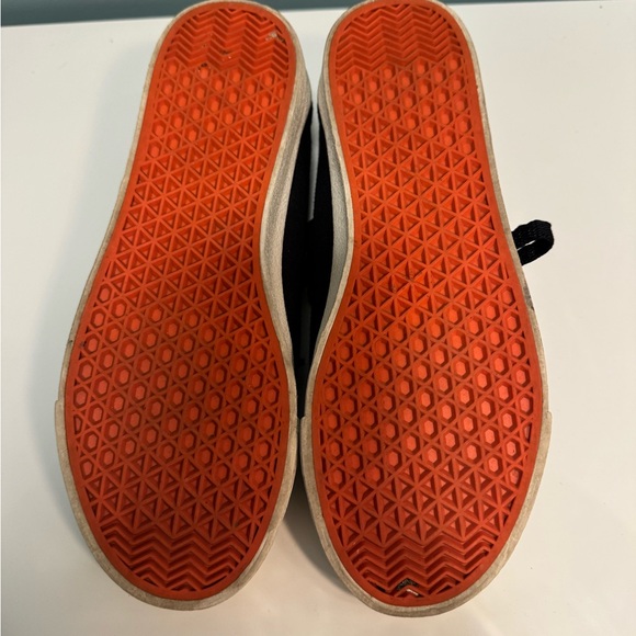 Like new Tory Burch Navy and White “Wally” Sneakers, size 6 - Picture 3 of 7